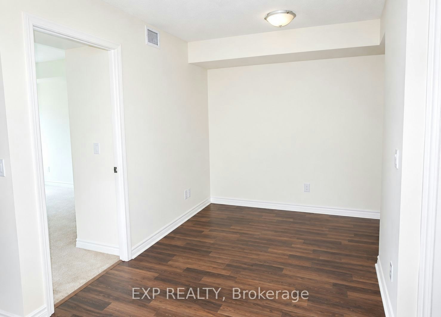 2305-19 Grand Trunk Crescent, Toronto, ON, M5J 3A3 - 4