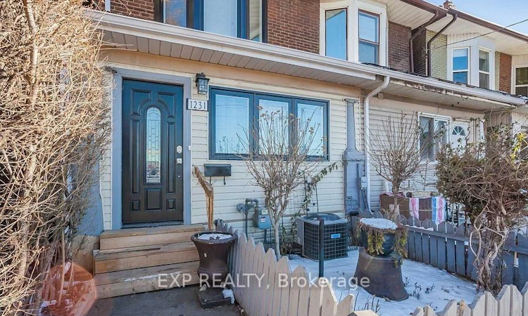 1231 Bathurst Street