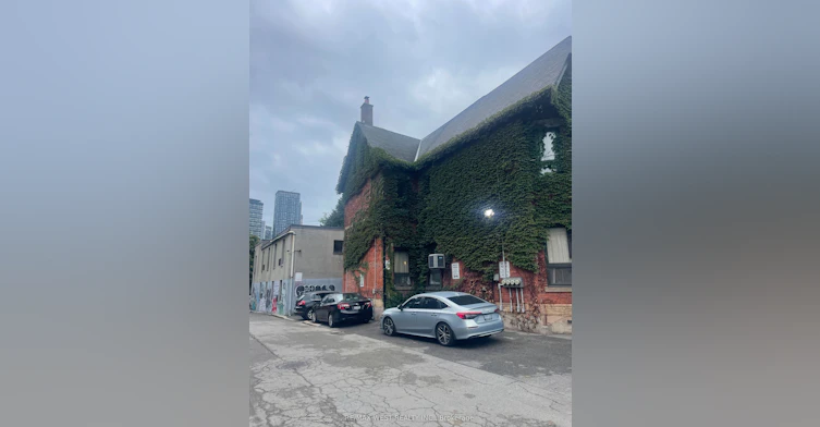 202 Rear-13 Grange Avenue, Toronto, ON, M5T 1C6 - 3