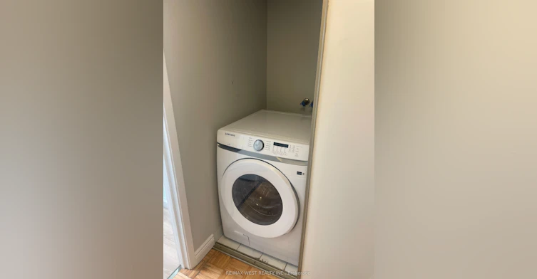 202 Rear-13 Grange Avenue, Toronto, ON, M5T 1C6 - 19