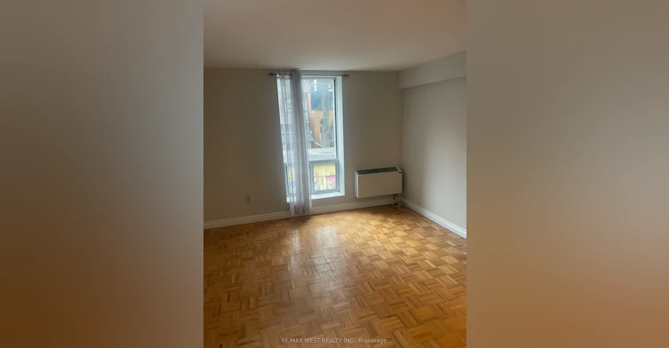 202 Rear-13 Grange Avenue, Toronto, ON, M5T 1C6 - 6