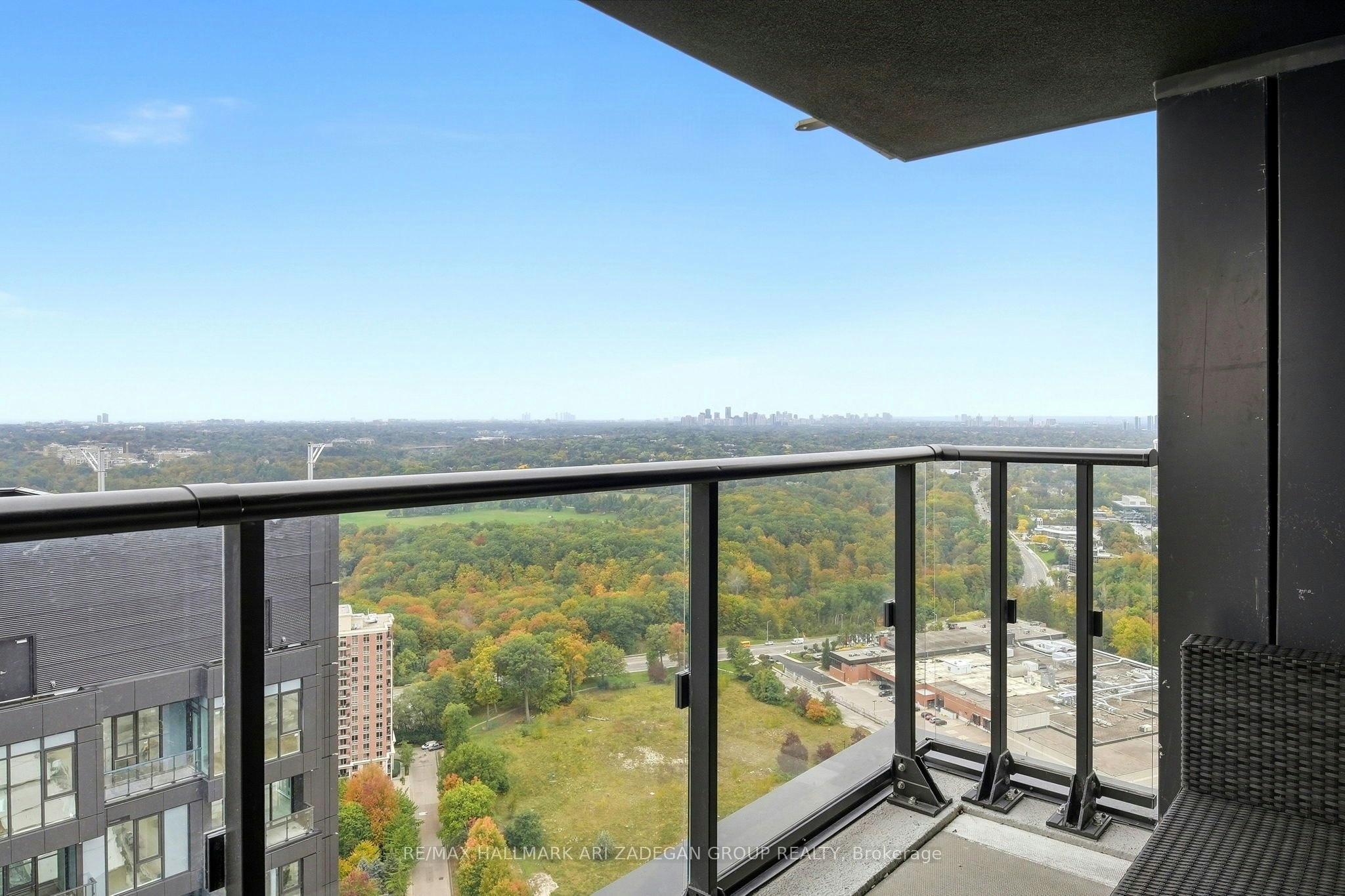 3807-1 Quarrington Lane, Toronto, ON, M3C 0S4 - 19