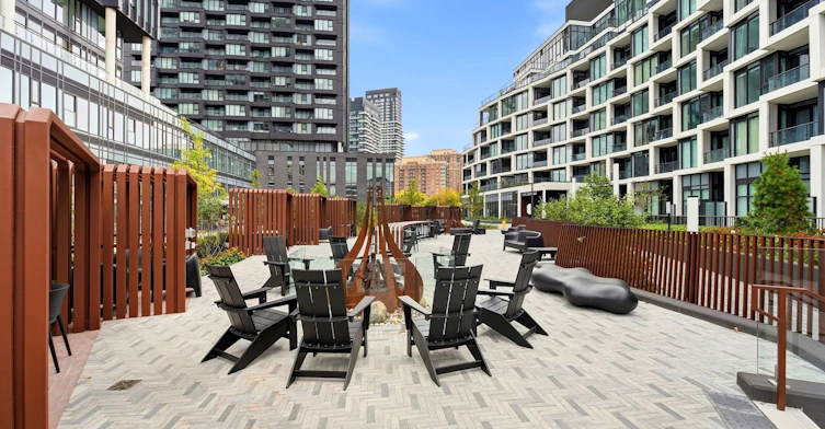 3807-1 Quarrington Lane, Toronto, ON, M3C 0S4 - 23