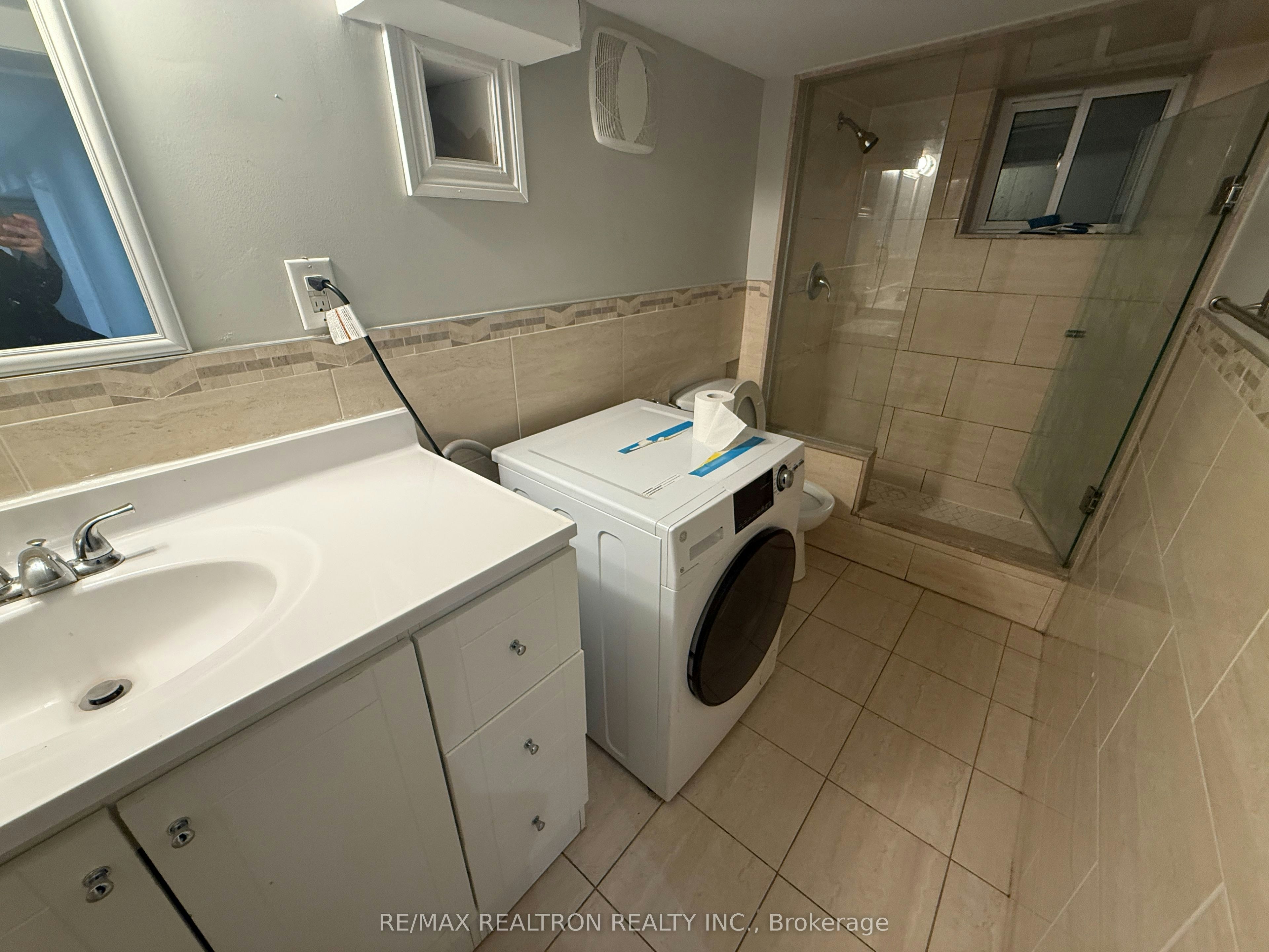 Bsmt-401 Crawford Street, Toronto, ON, M6J 2W1 - 6