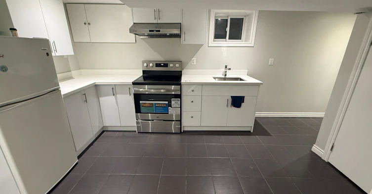 Bsmt-401 Crawford Street, Toronto, ON, M6J 2W1
