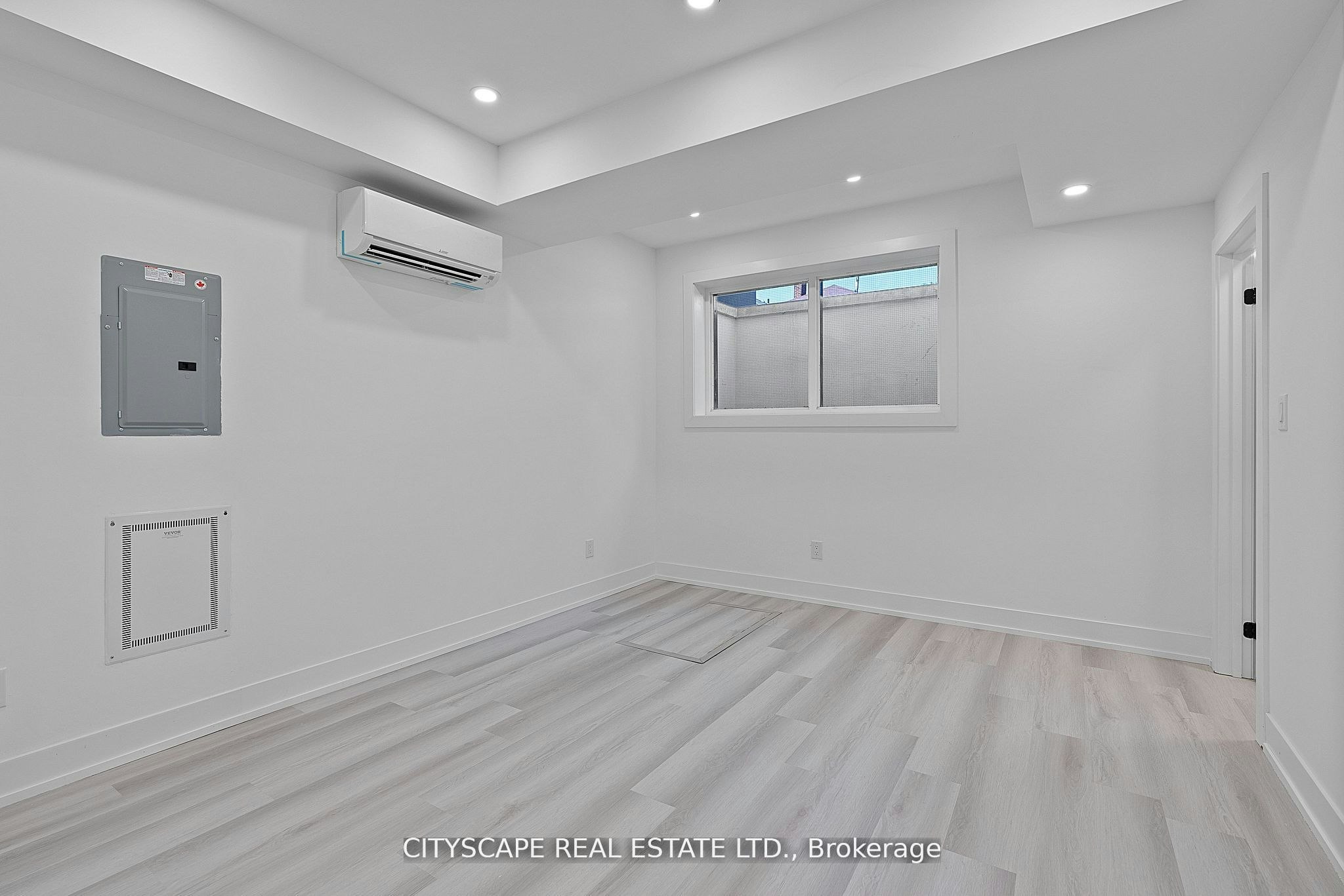 1 (Bsmt)-591 Oakwood Avenue, Toronto, ON, M6E 2X8 - 11