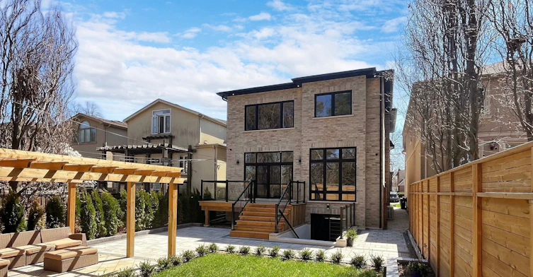 168 Glenvale Boulevard, Toronto, ON, M4G 2W3 - 33