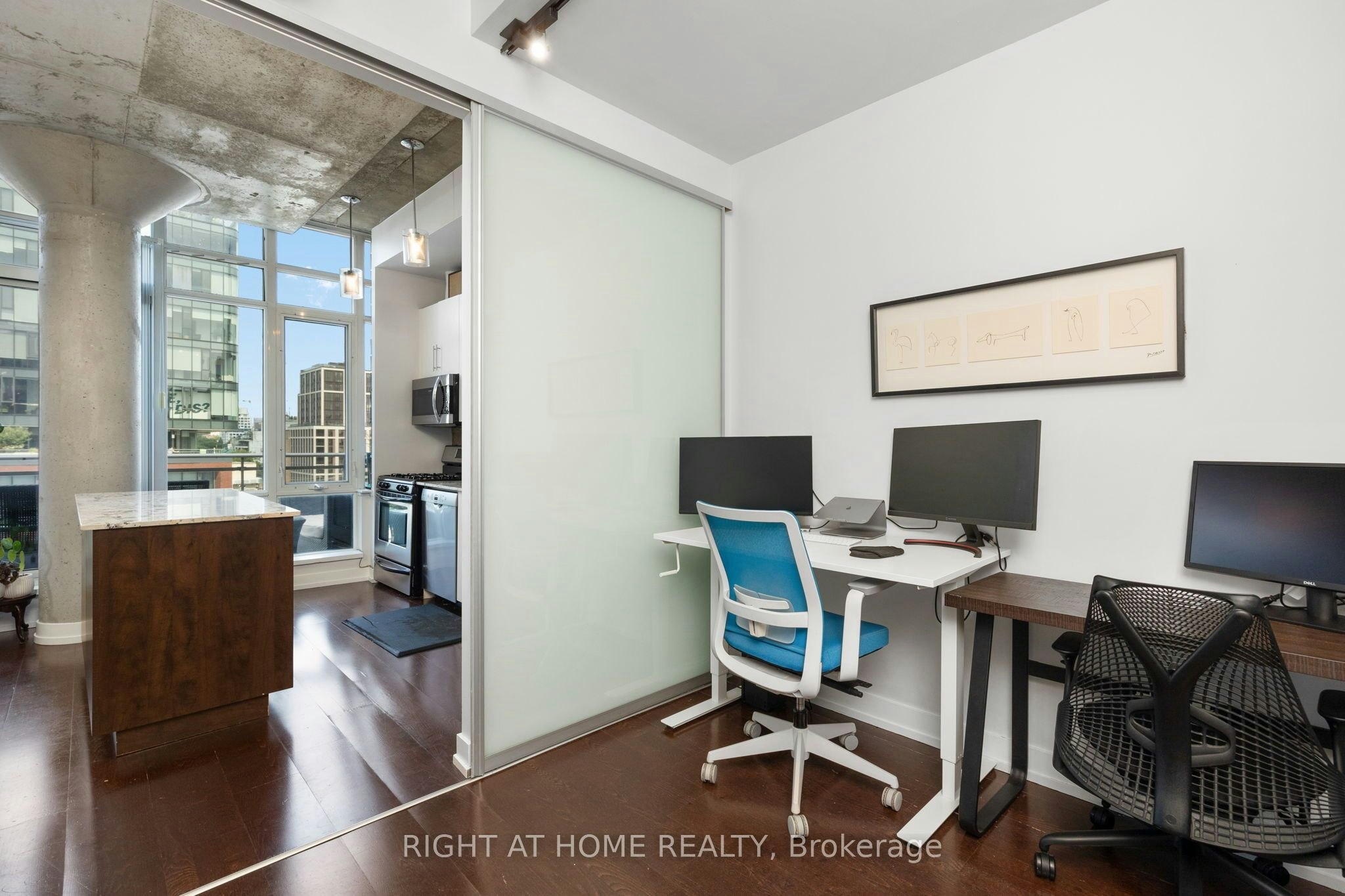 PH 805-66 Portland Street, Toronto, ON, M5V 2M6 - 17