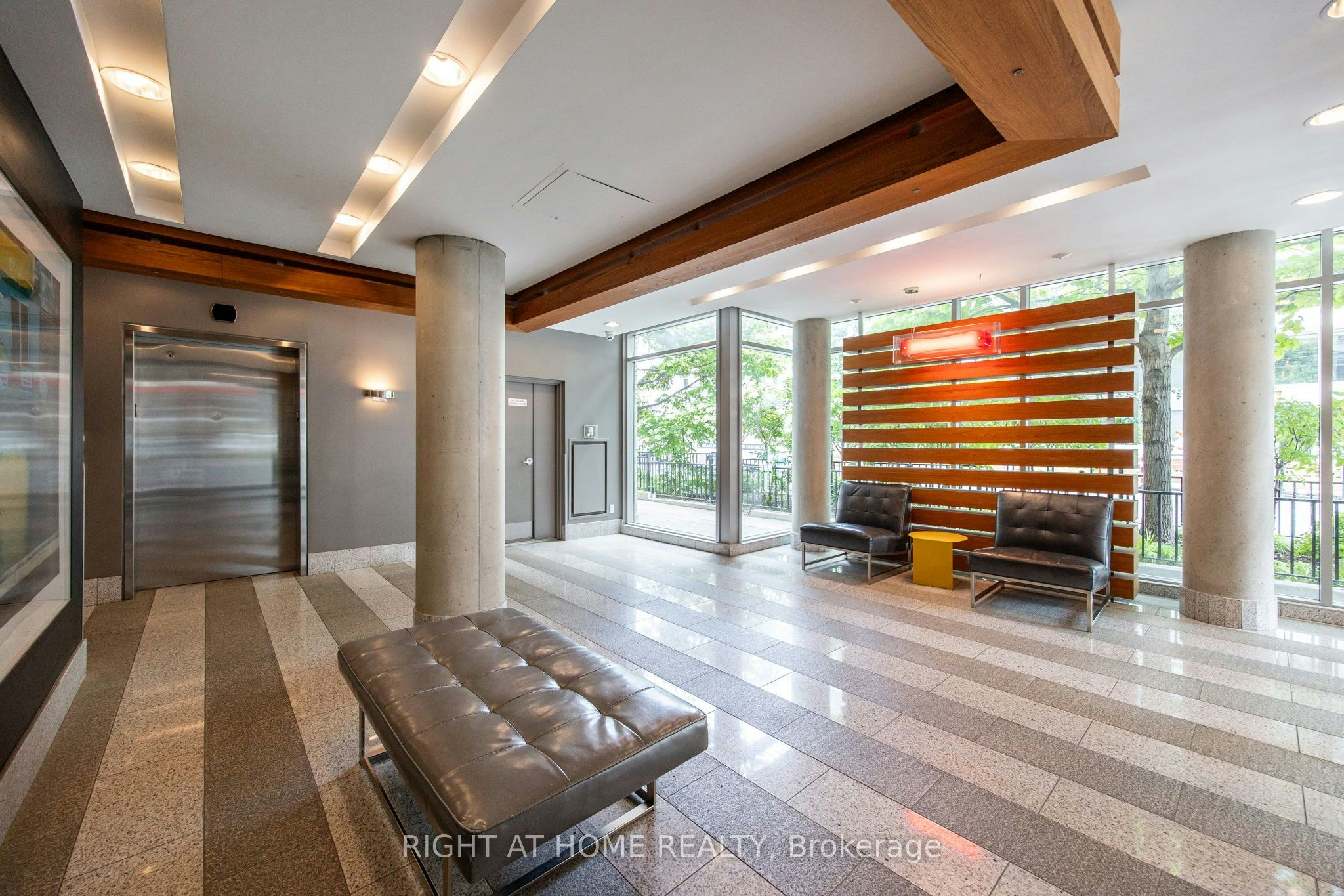 PH 805-66 Portland Street, Toronto, ON, M5V 2M6 - 32