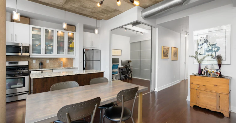 PH 805-66 Portland Street, Toronto, ON, M5V 2M6 - 9
