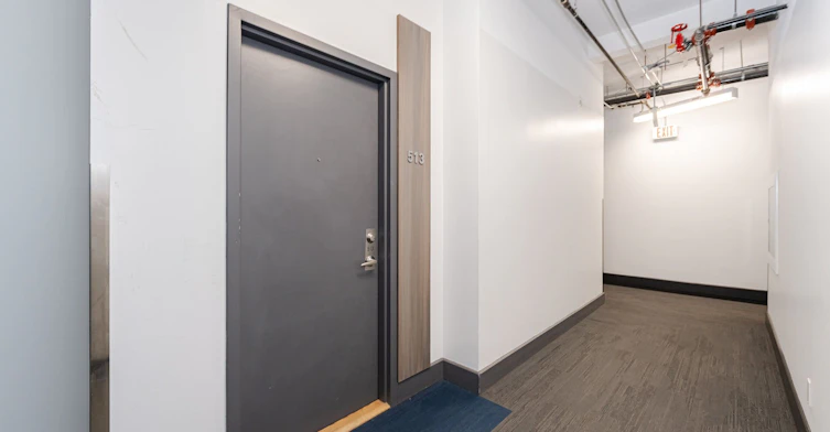 513-955 Queen Street W, Toronto, ON, M6J 3X5 - 4