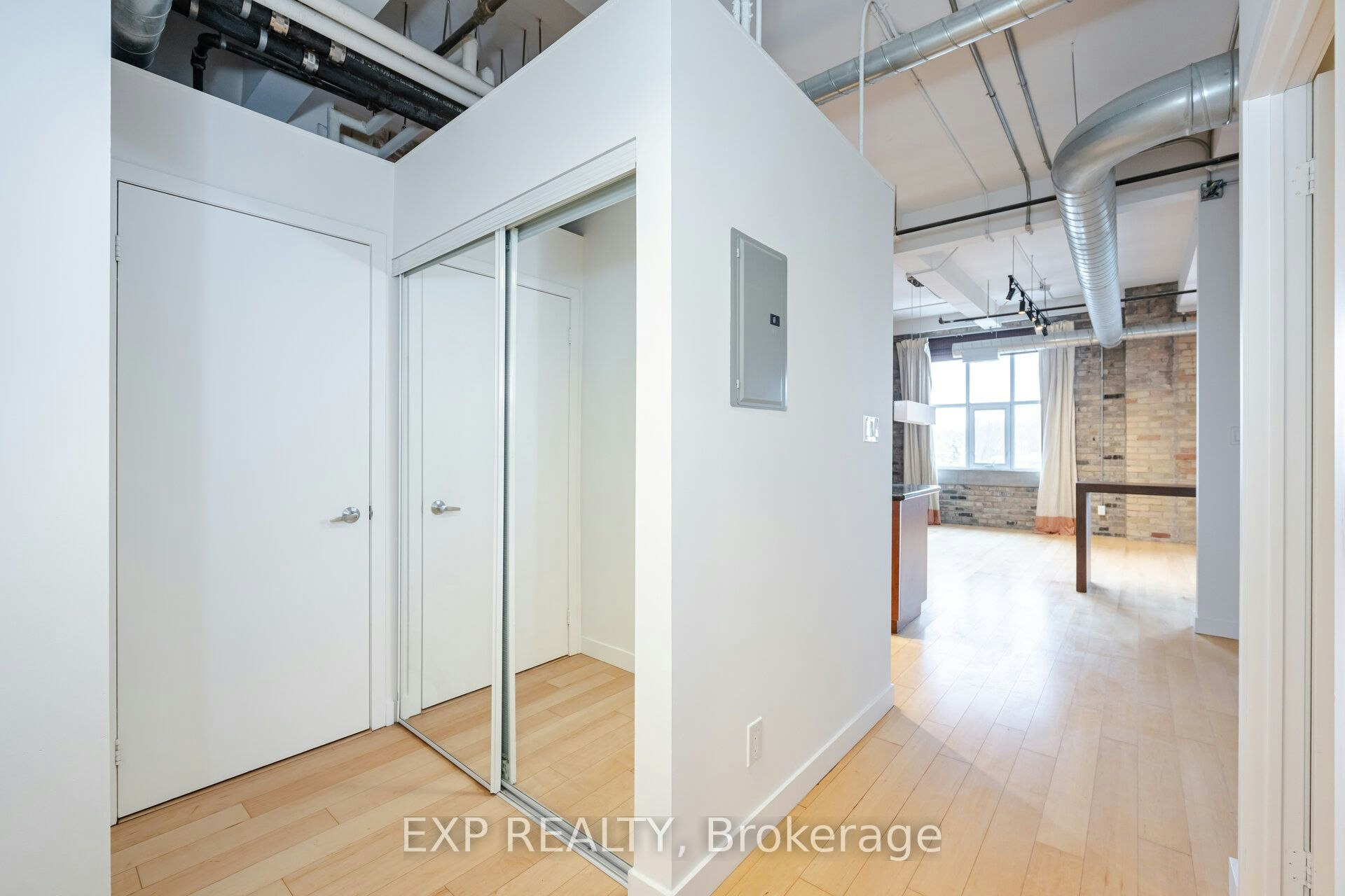 513-955 Queen Street W, Toronto, ON, M6J 3X5 - 6