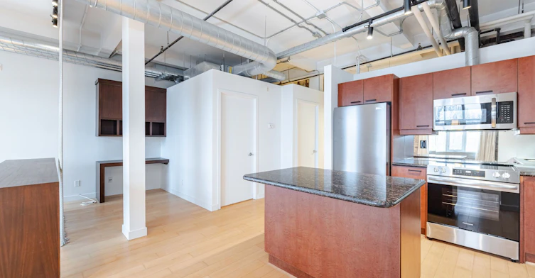 513-955 Queen Street W, Toronto, ON, M6J 3X5 - 11