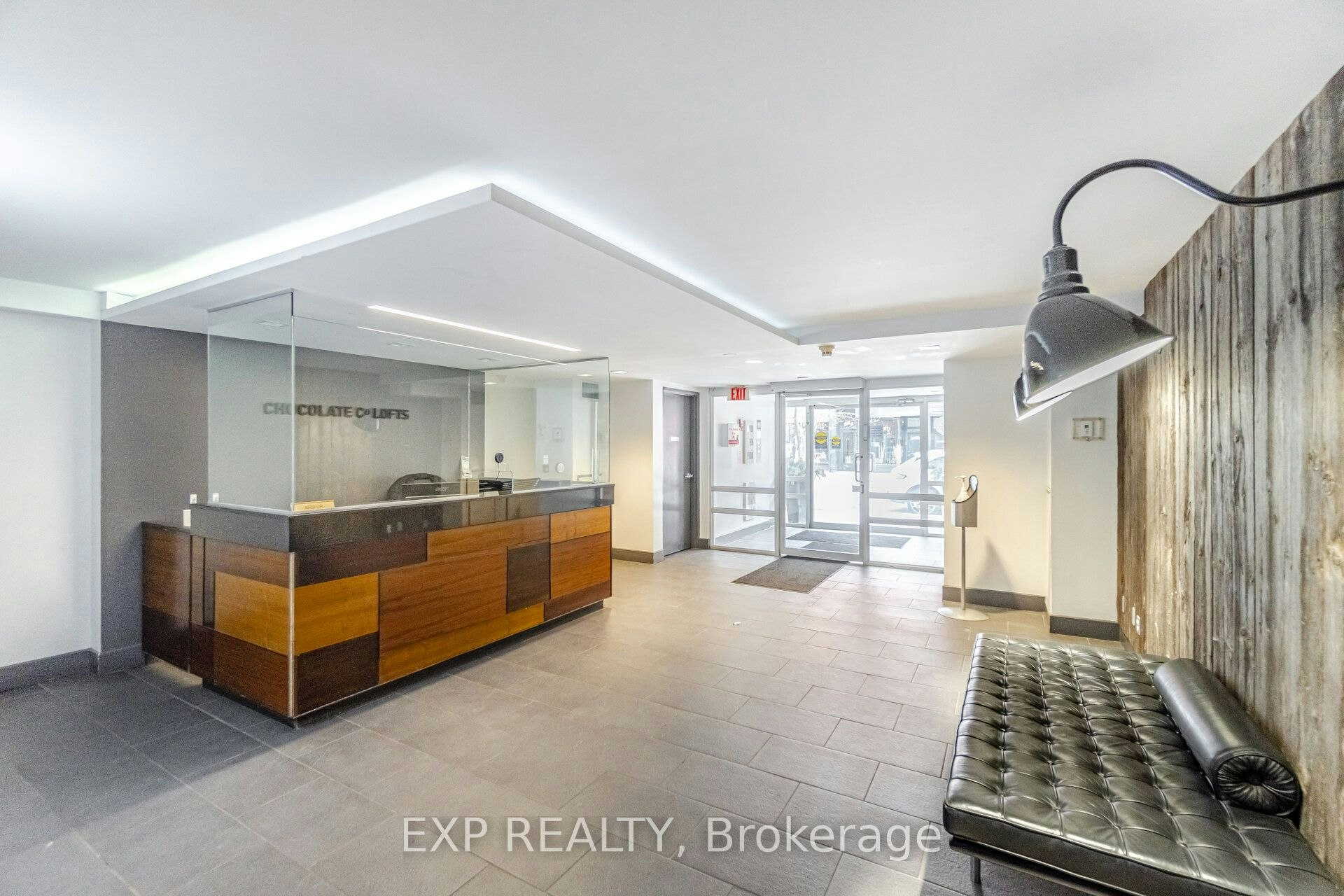 513-955 Queen Street W, Toronto, ON, M6J 3X5 - 3