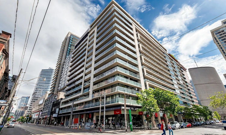 922-111 Elizabeth Street