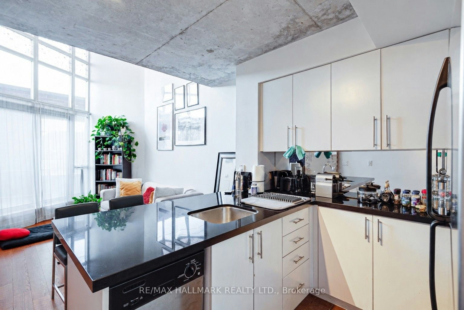 214-255 Richmond Street E, Toronto, ON, M5A 1P2 - 2