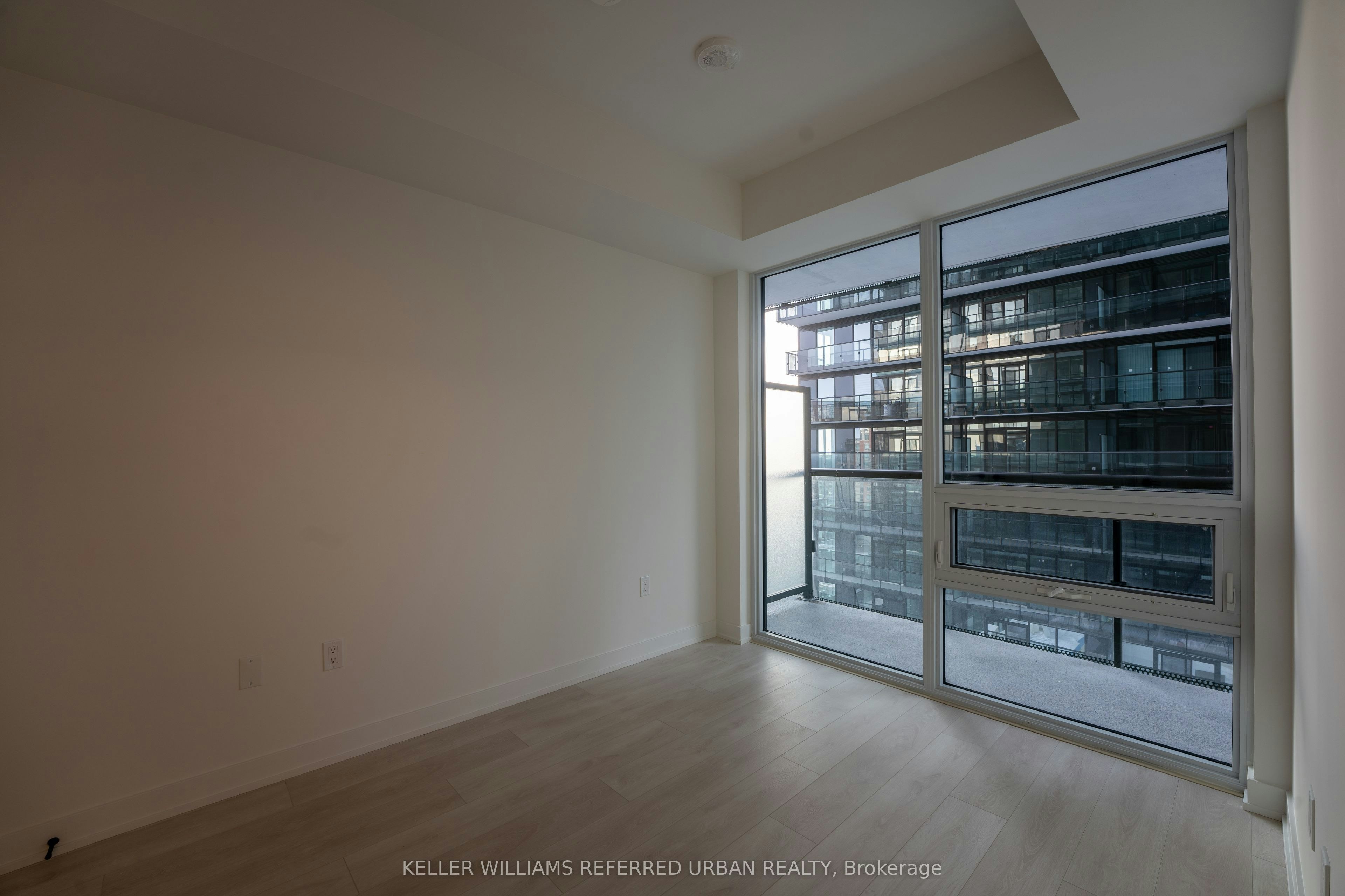 N1301-117 Broadway Avenue N, Toronto, ON, M4P 1V7 - 3