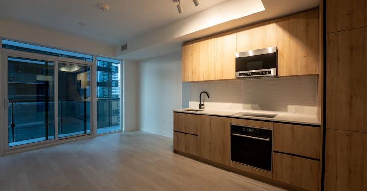 N1301-117 Broadway Avenue N, Toronto, ON, M4P 1V7 - 7