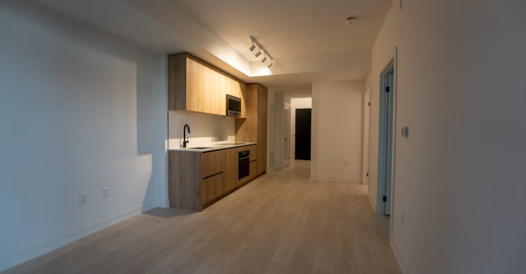 N1301-117 Broadway Avenue N, Toronto, ON, M4P 1V7 - 6