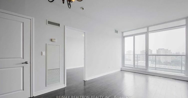 1004-2885 Bayview Avenue, Toronto, ON, M2K 0A3 - 11