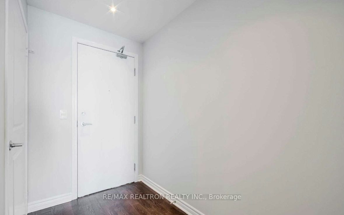 1004-2885 Bayview Avenue, Toronto, ON, M2K 0A3 - 5
