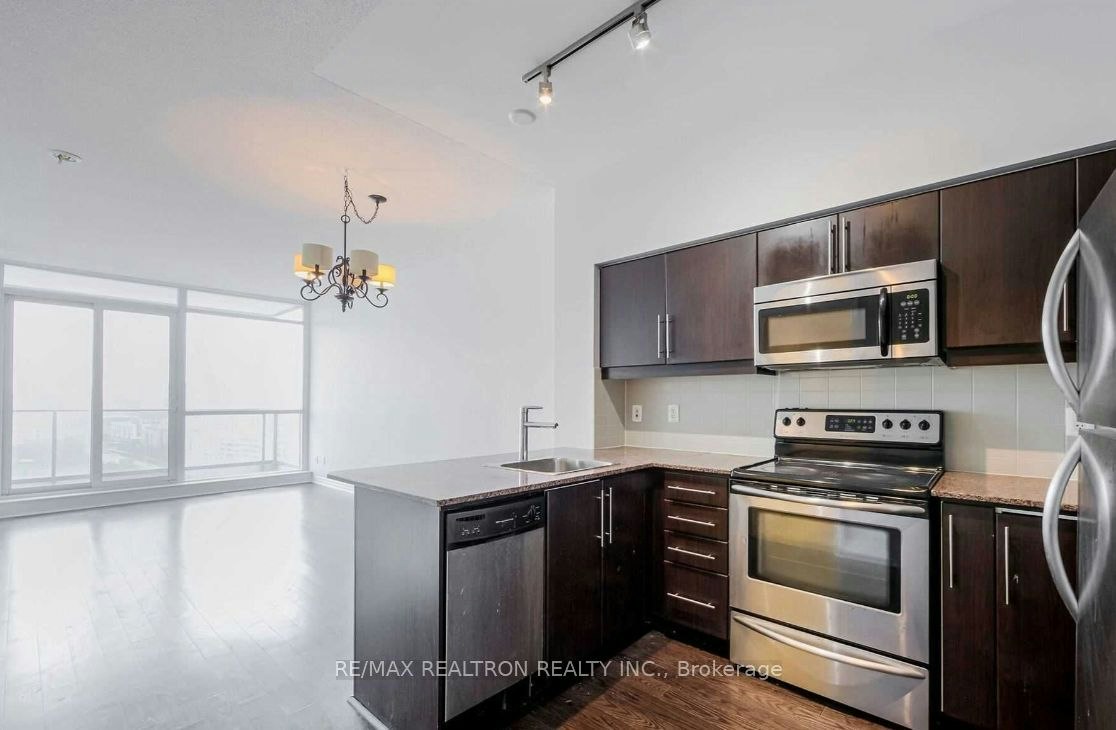 1004-2885 Bayview Avenue, Toronto, ON, M2K 0A3 - 7