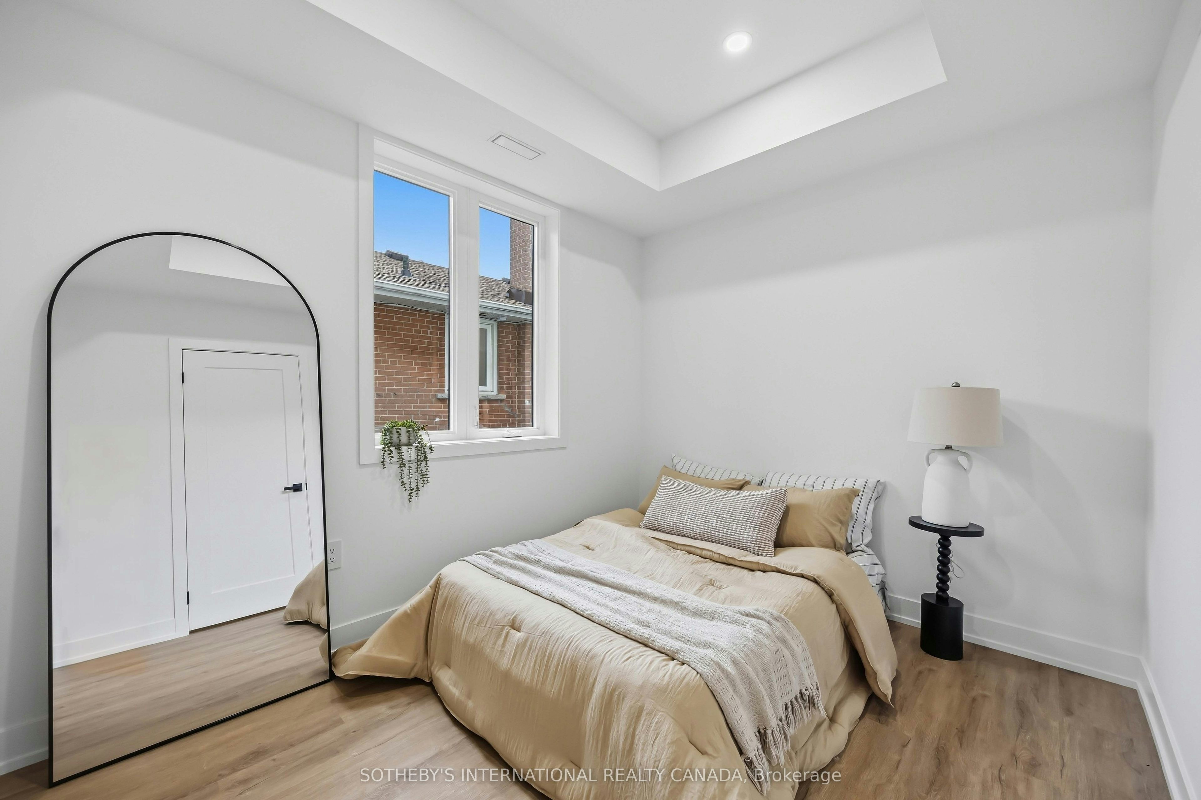 1-207 Connaught Avenue, Toronto, ON, M2M 1H6 - 14