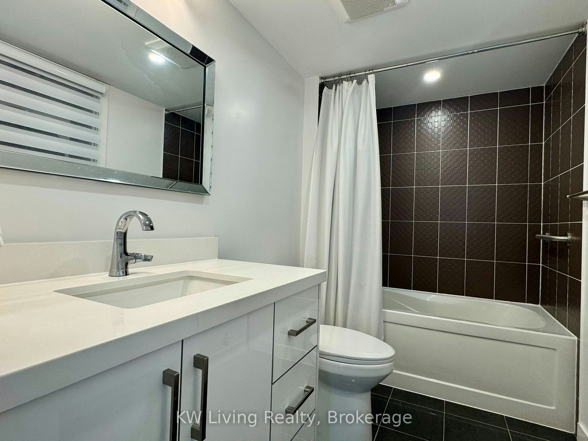 2307-100 Western Battery Road, Toronto, ON, M6K 3S2 - 9