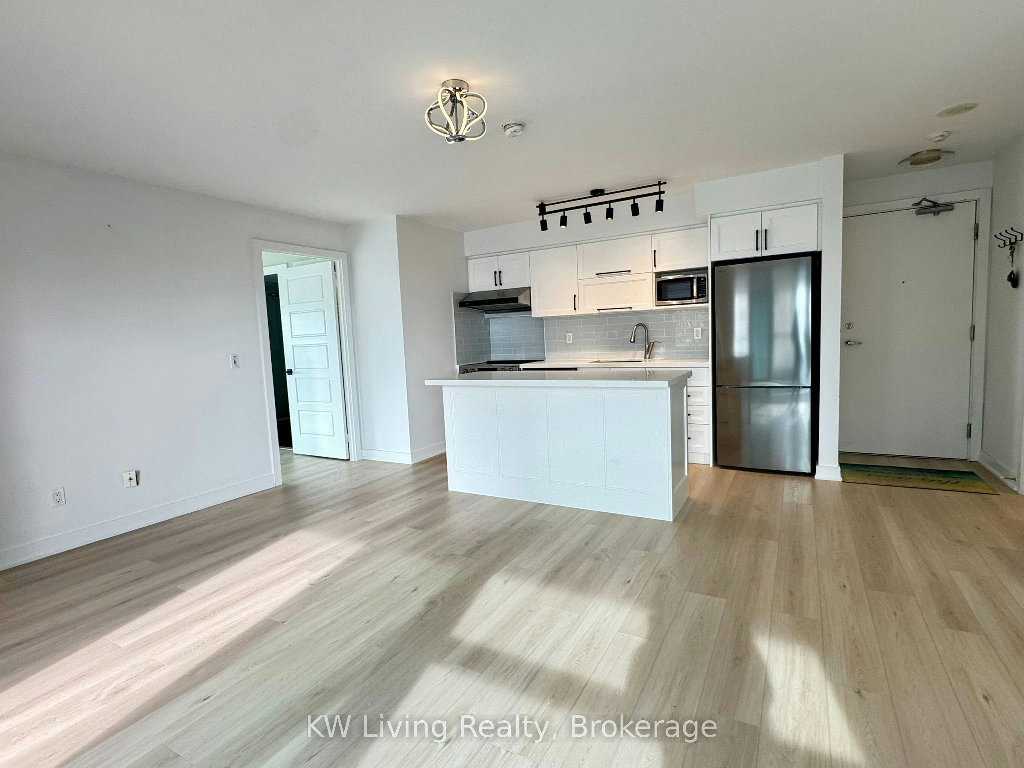2307-100 Western Battery Road, Toronto, ON, M6K 3S2 - 4