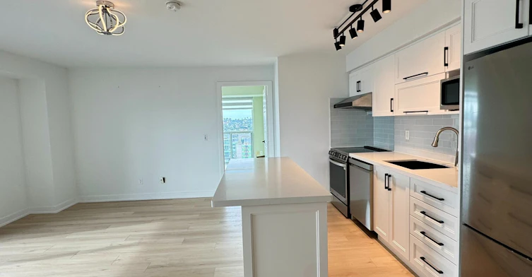 2307-100 Western Battery Road, Toronto, ON, M6K 3S2 - 6