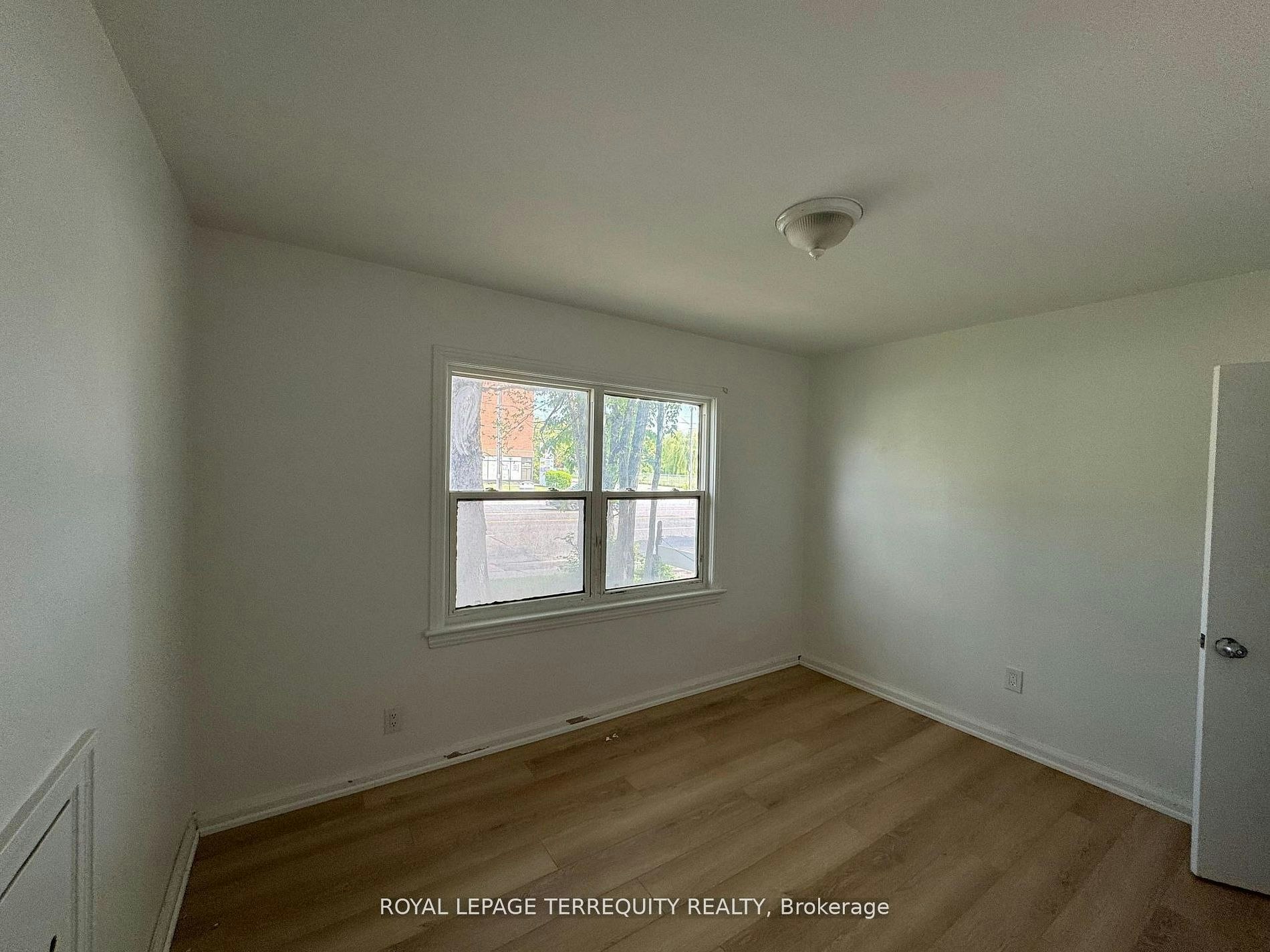 191 Finch Avenue W, Toronto, ON, M2R 1M2 - 7