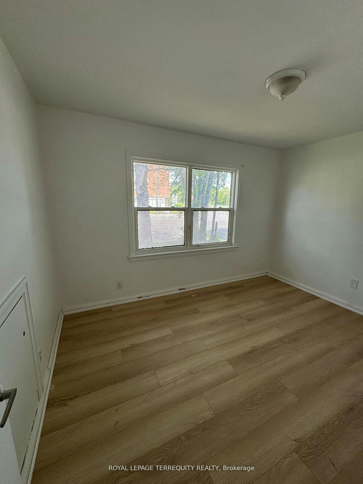 191 Finch Avenue W, Toronto, ON, M2R 1M2 - 6