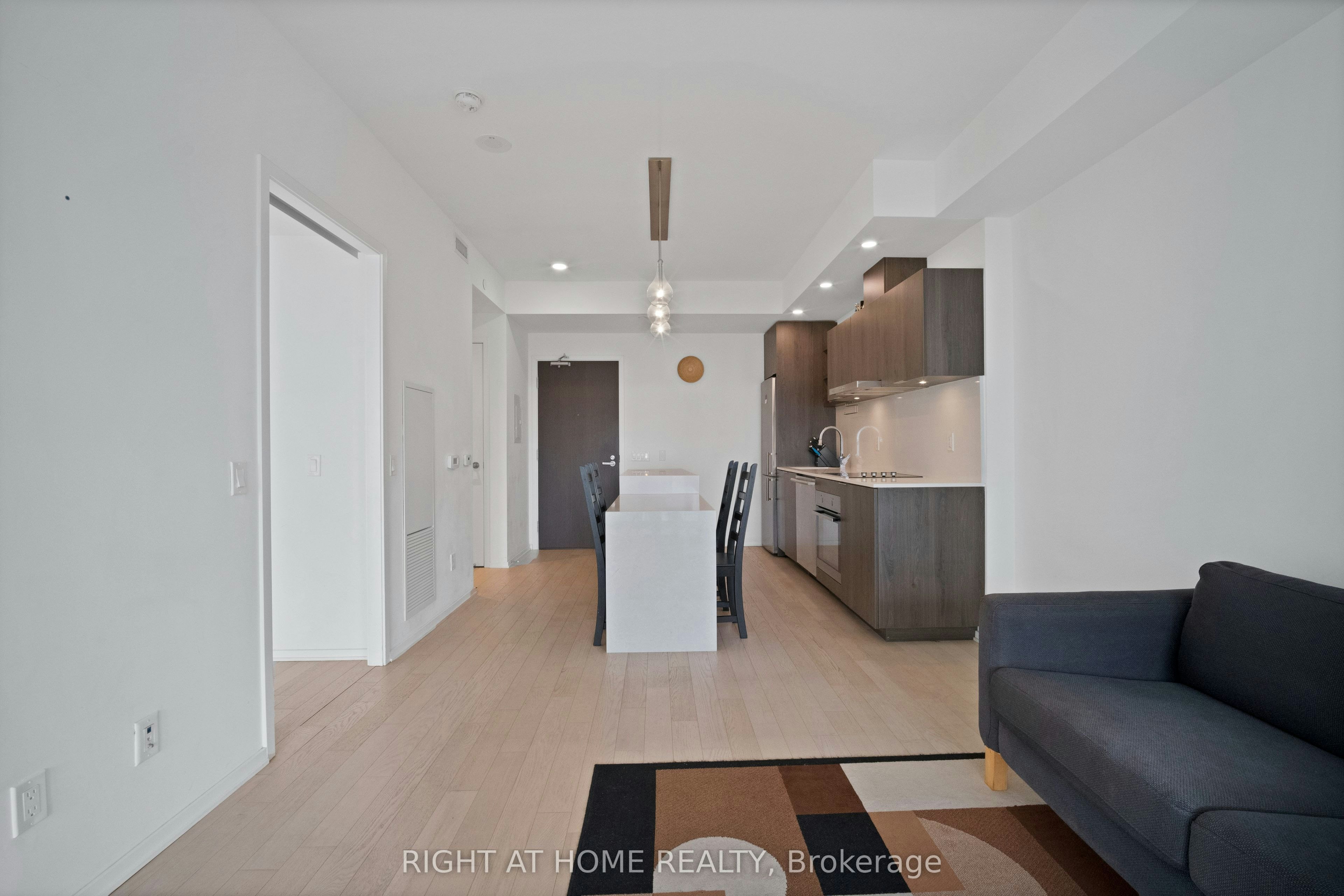 318-12 Bonnycastle Street, Toronto, ON, M5A 0C8 - 6