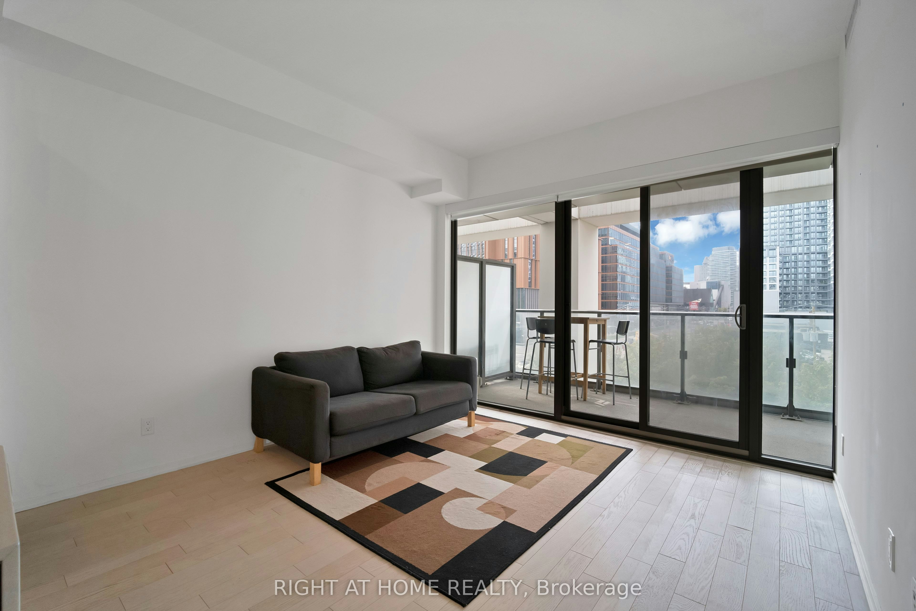 318-12 Bonnycastle Street, Toronto, ON, M5A 0C8 - 7