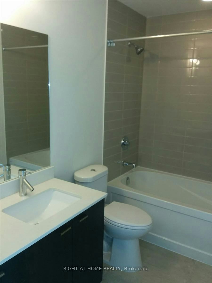 1011-30 Roehampton Avenue, Toronto, ON, M4P 1R2 - 7