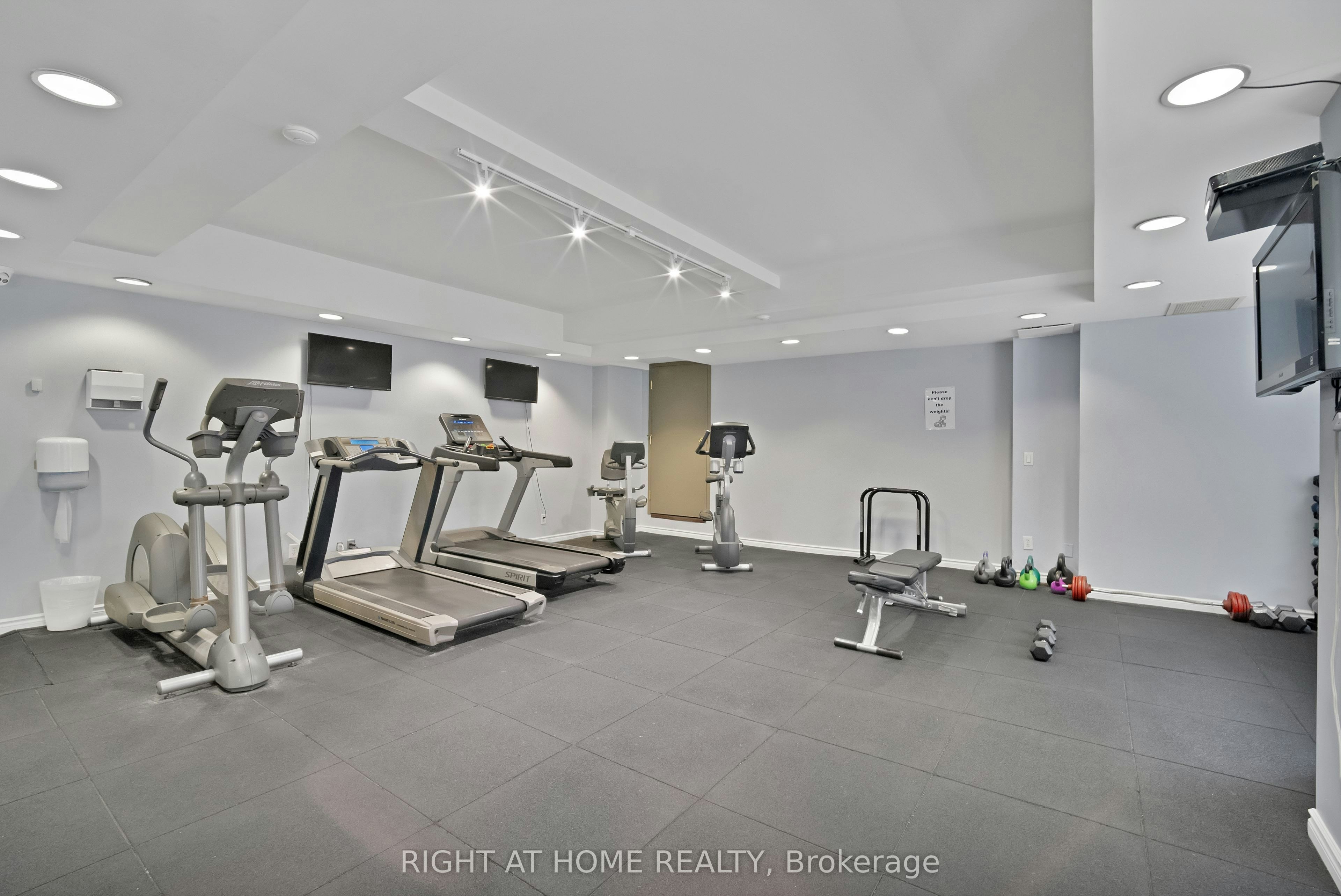 406-18 Stafford Street, Toronto, ON, M5V 3W4 - 26