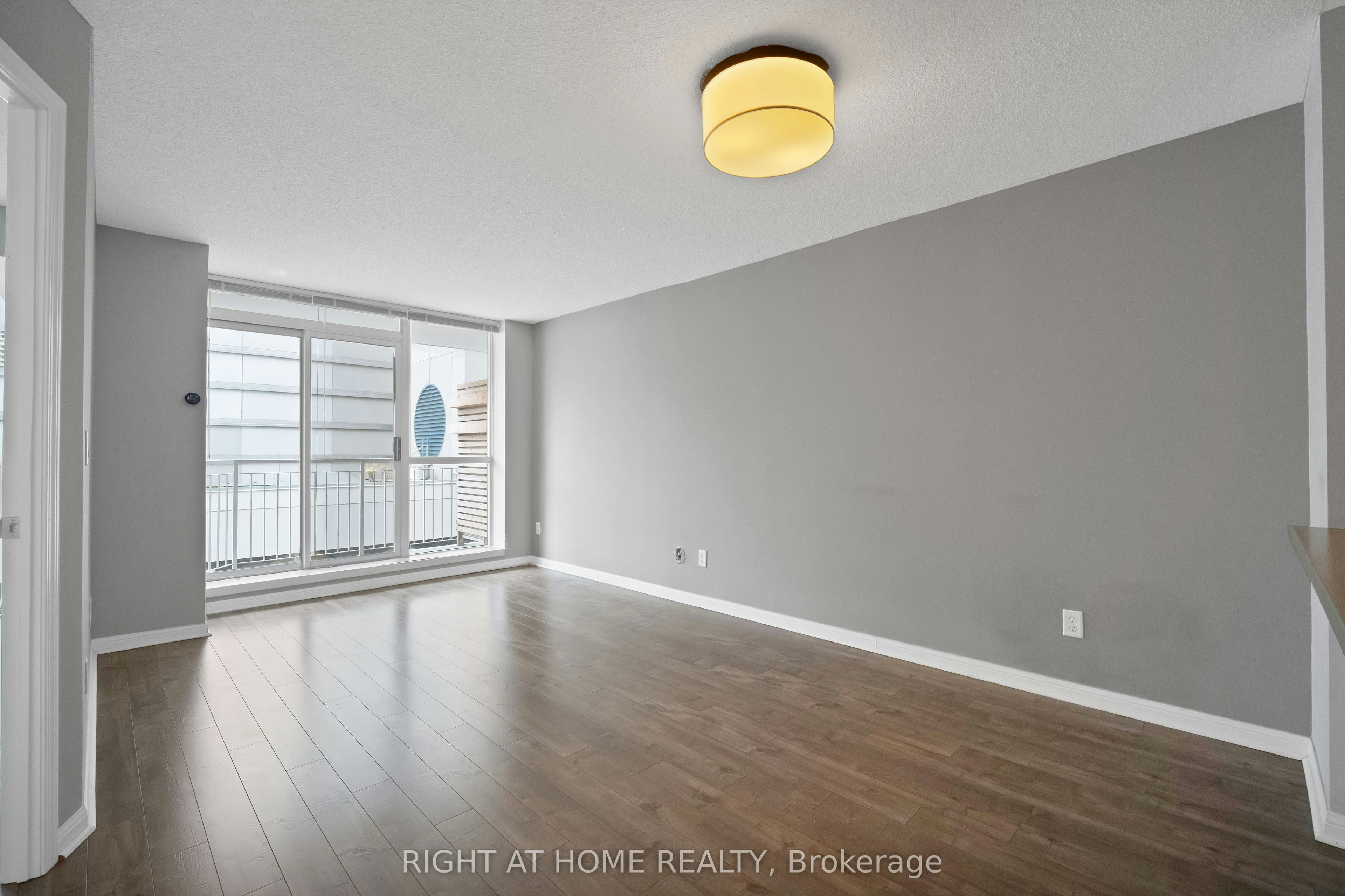 406-18 Stafford Street, Toronto, ON, M5V 3W4 - 13