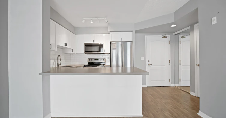 406-18 Stafford Street, Toronto, ON, M5V 3W4 - 5