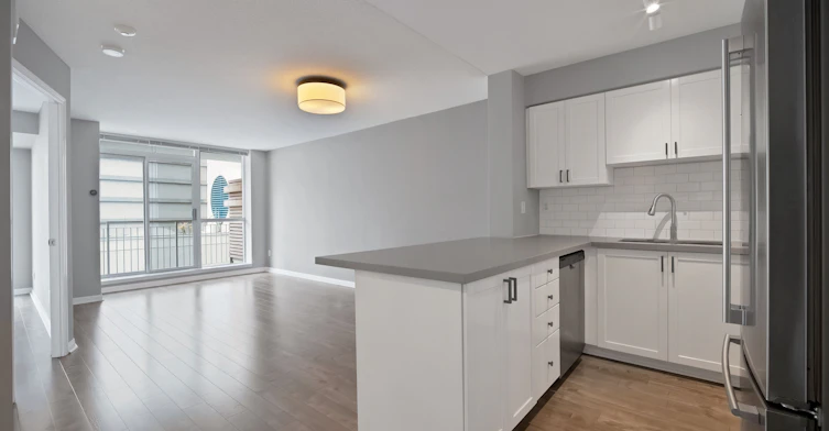 406-18 Stafford Street, Toronto, ON, M5V 3W4 - 18