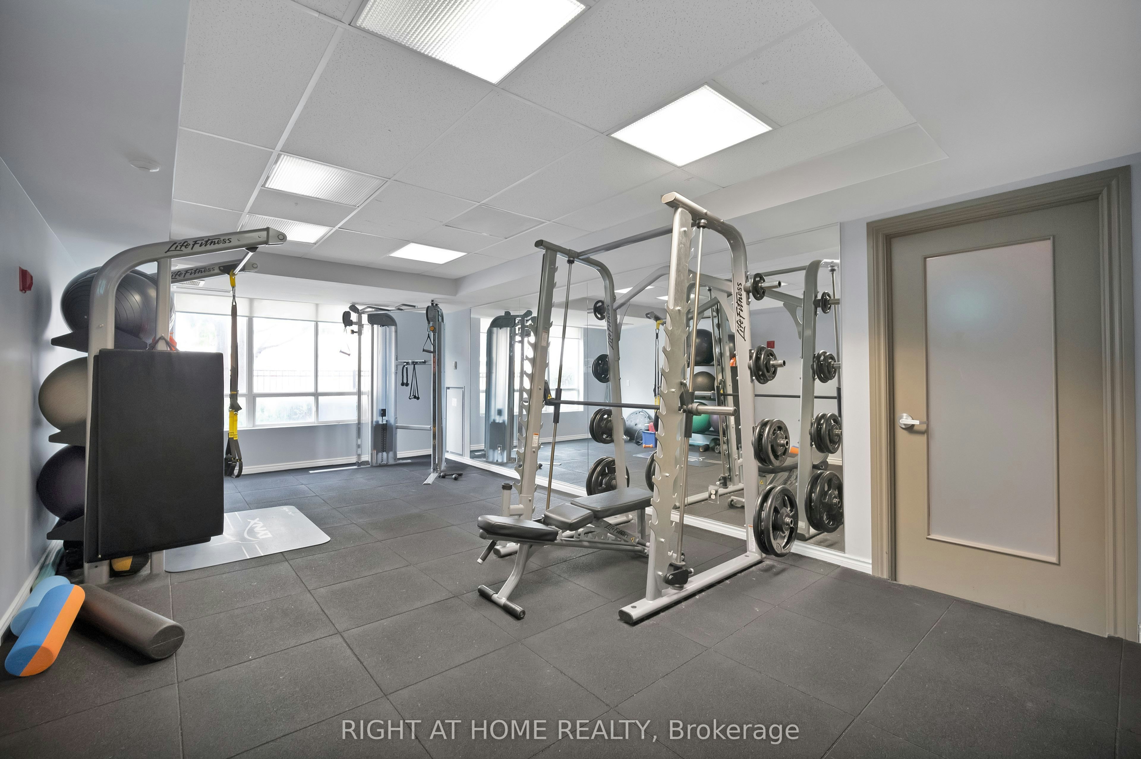 406-18 Stafford Street, Toronto, ON, M5V 3W4 - 27