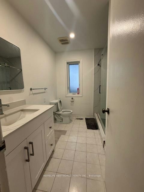 2 Yewfield Crescent, Toronto, ON, M3B 2Y5 - 9