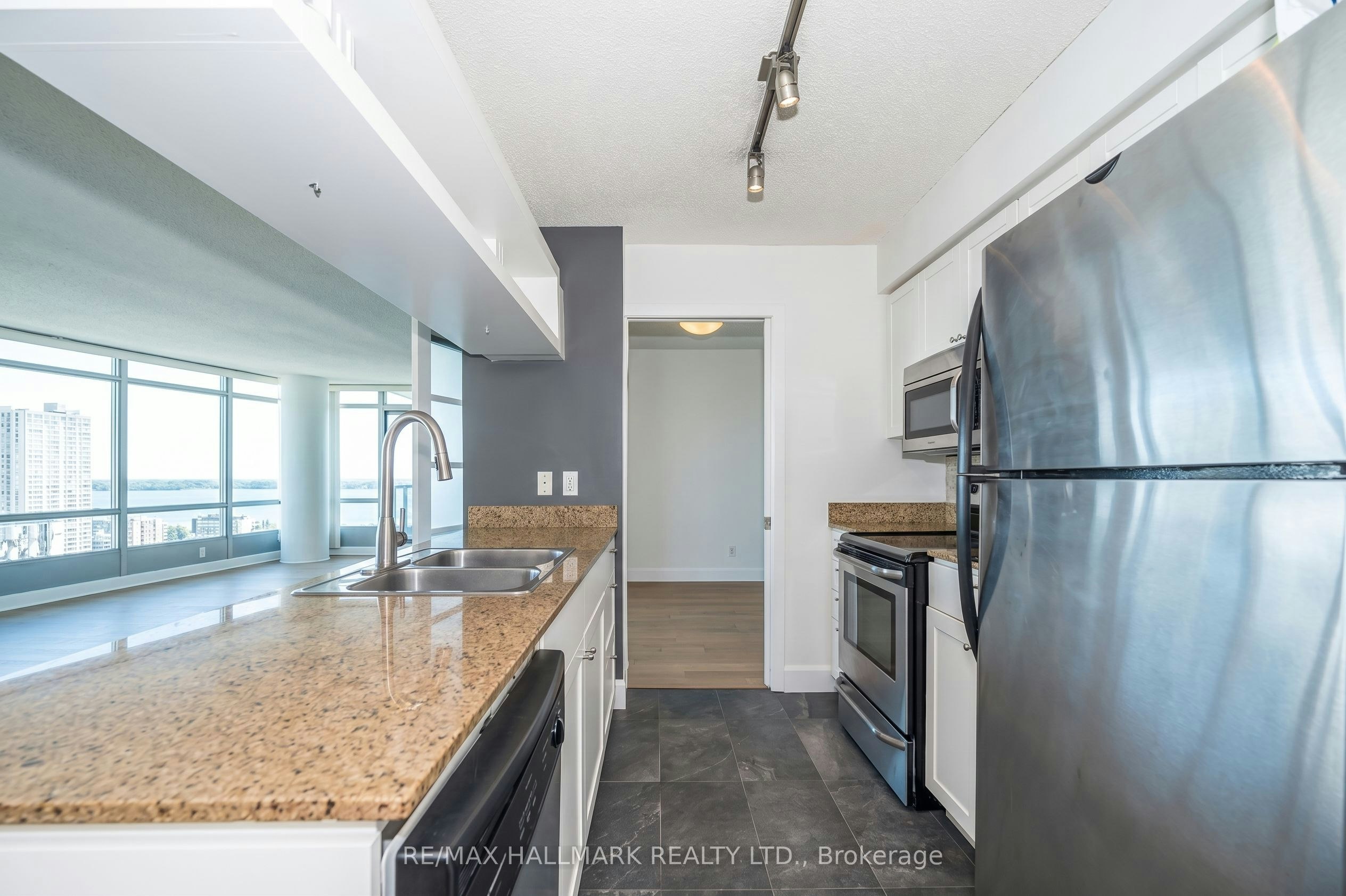 2003-81 Navy Wharf Court, Toronto, ON, M5V 3S2 - 23