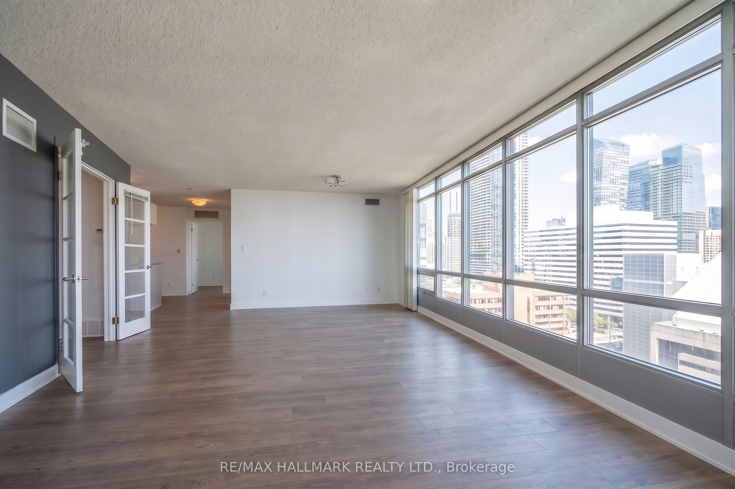 2003-81 Navy Wharf Court, Toronto, ON, M5V 3S2 - 11