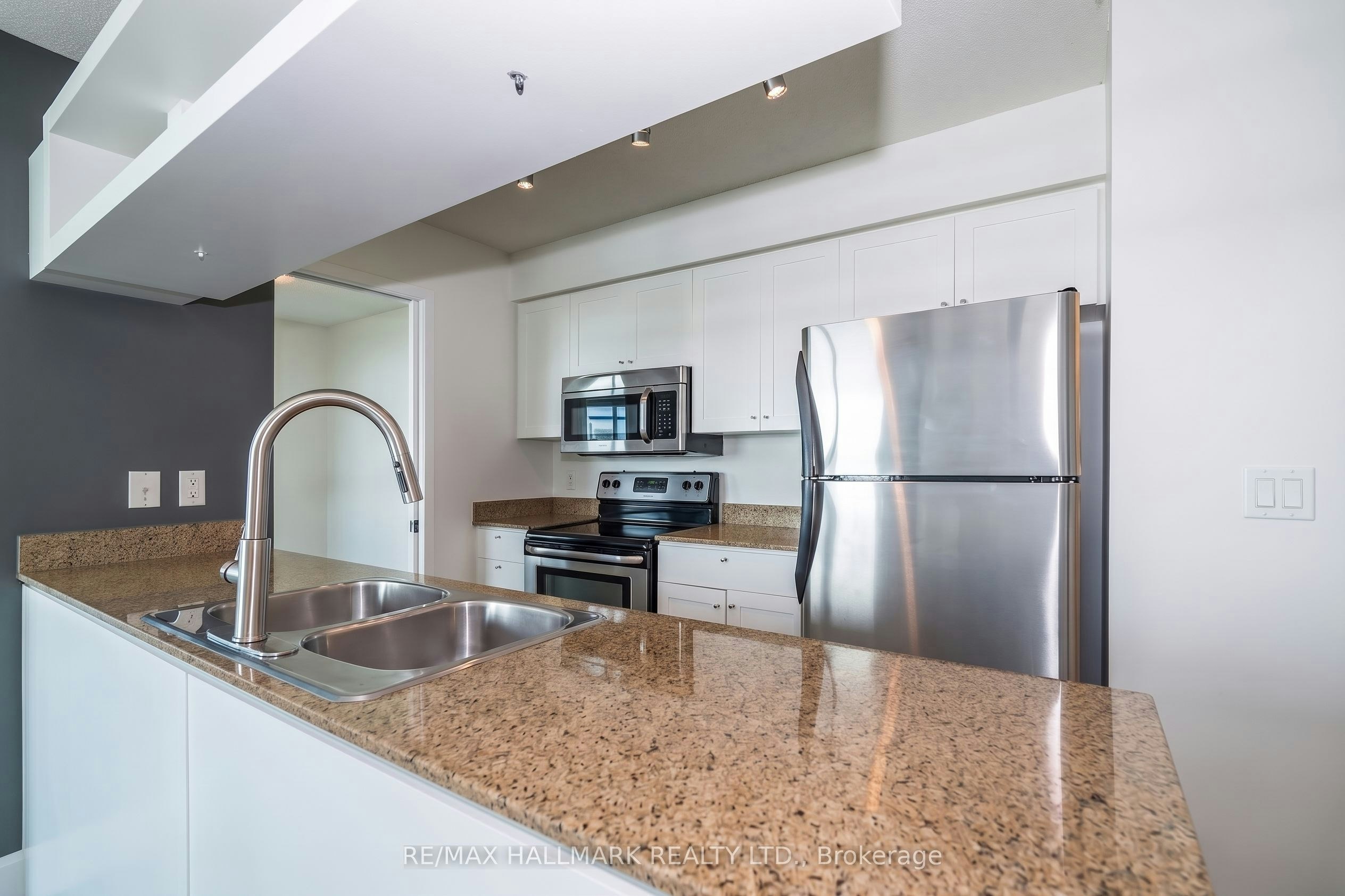 2003-81 Navy Wharf Court, Toronto, ON, M5V 3S2 - 26