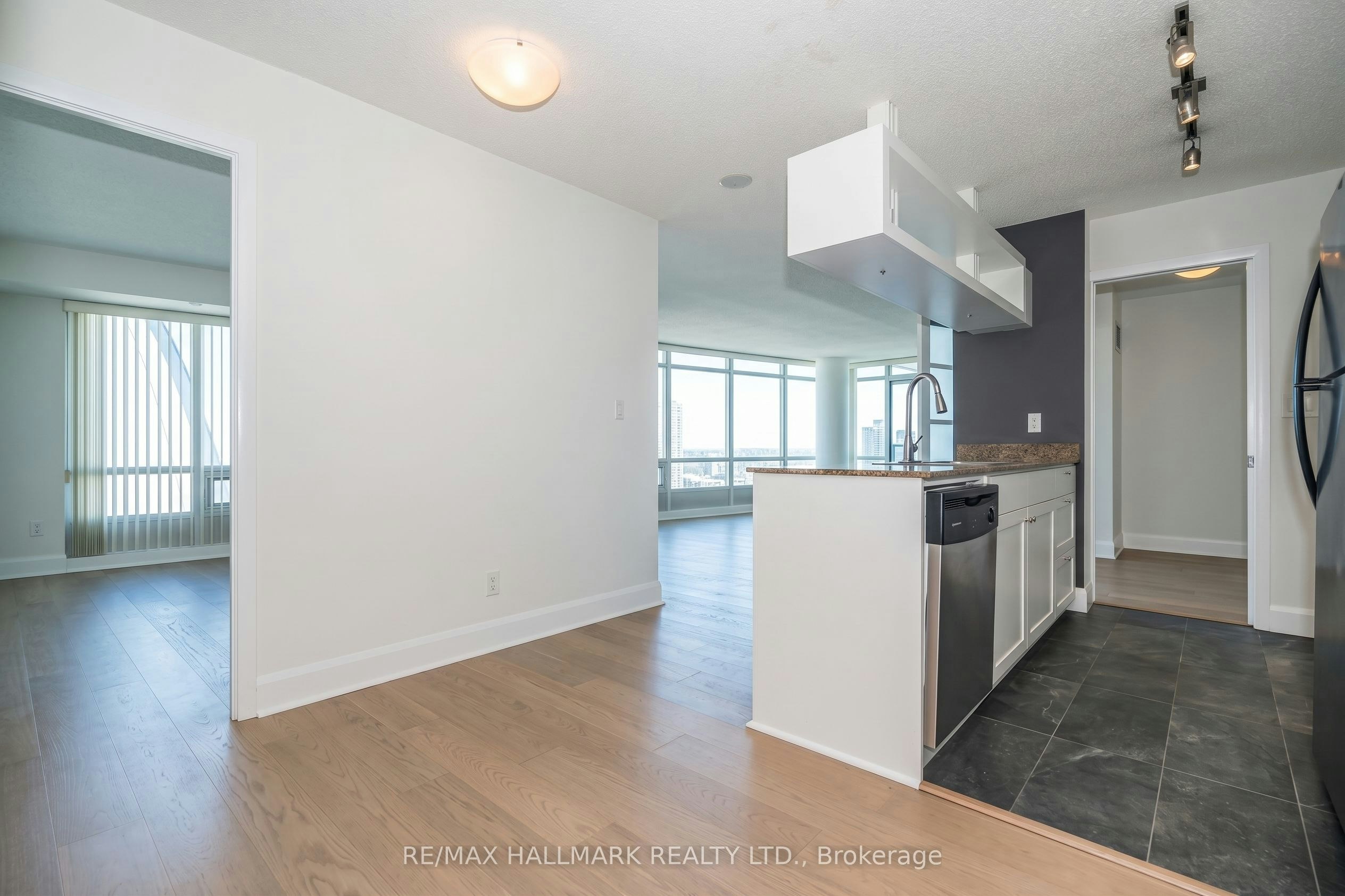 2003-81 Navy Wharf Court, Toronto, ON, M5V 3S2 - 7