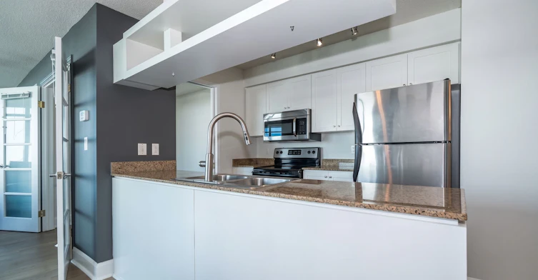 2003-81 Navy Wharf Court, Toronto, ON, M5V 3S2 - 21