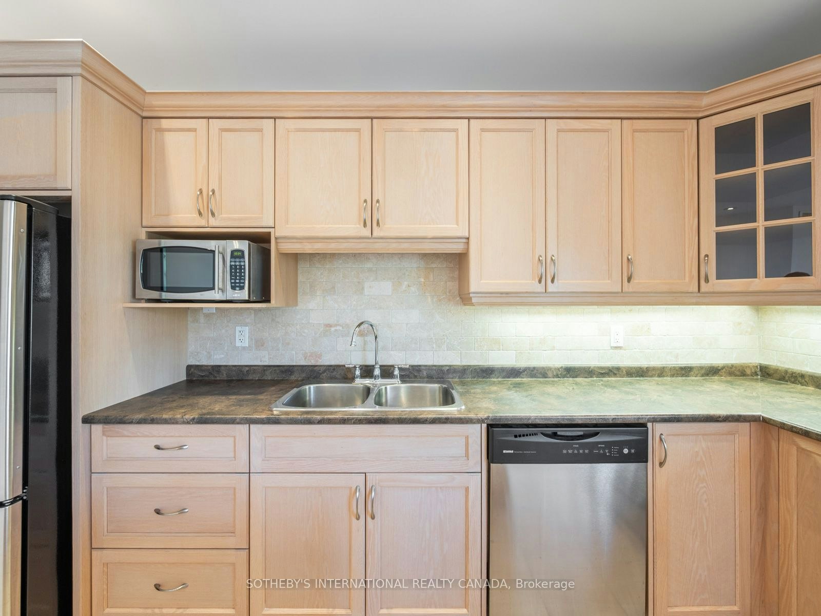 187B Claremont Street, Toronto, ON, M6J 1V7 - 10