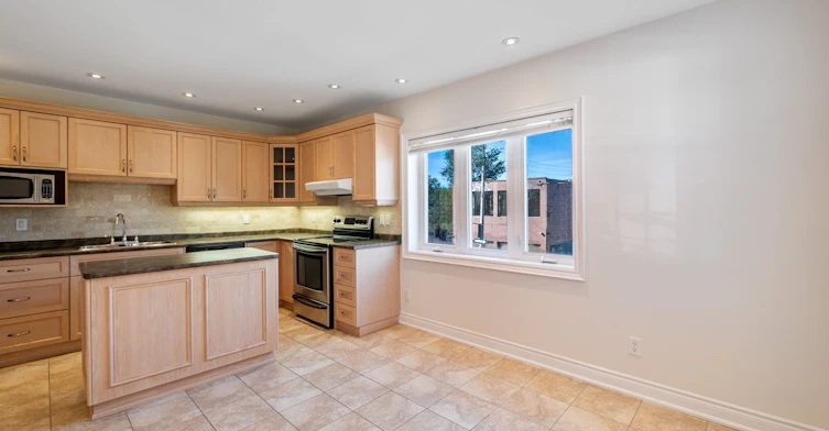 187B Claremont Street, Toronto, ON, M6J 1V7 - 17