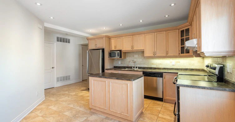 187B Claremont Street, Toronto, ON, M6J 1V7 - 9