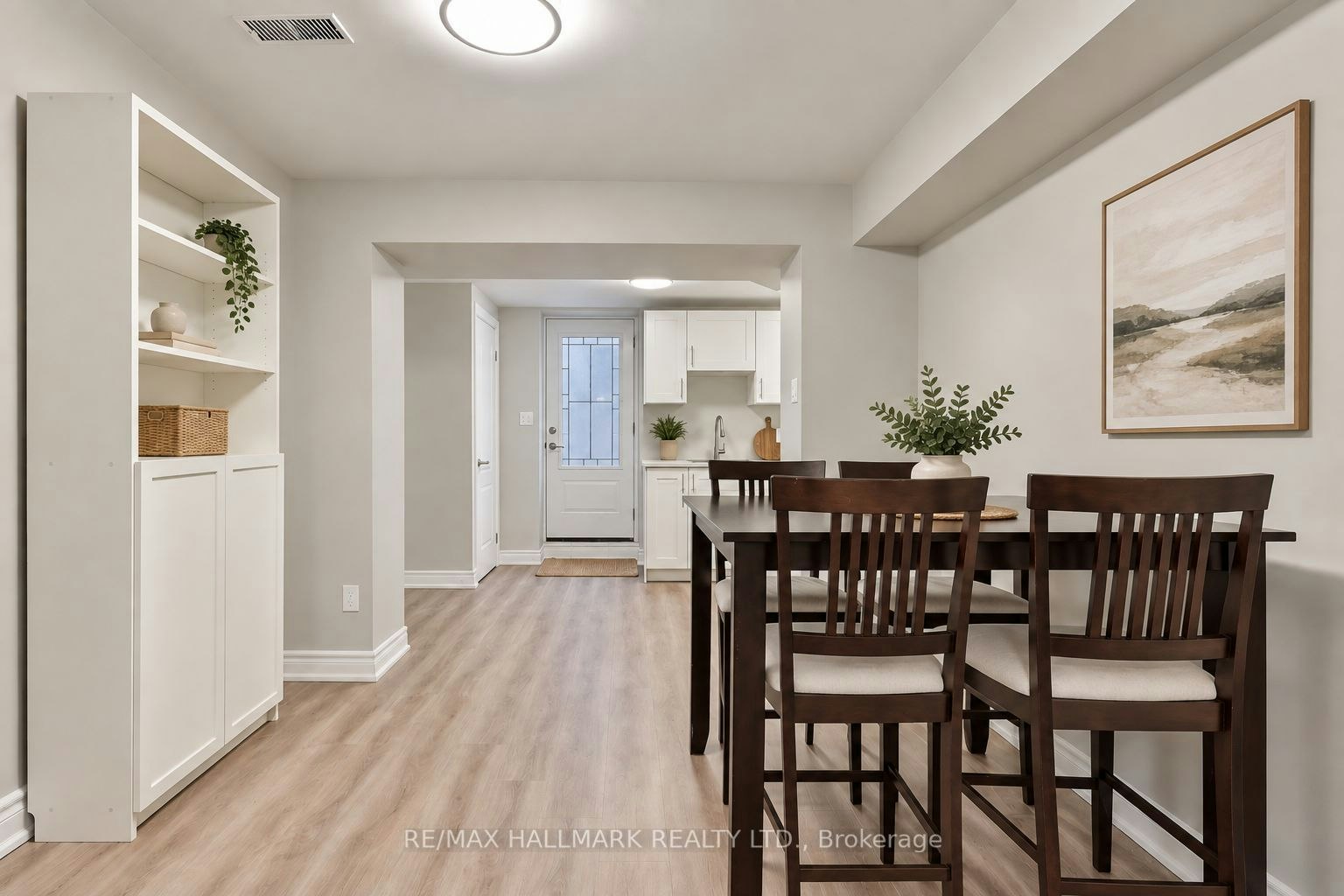 Lower-18 Aldenham Crescent, Toronto, ON, M3A 1S2 - 6